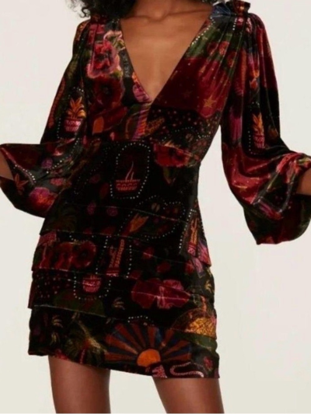 Dress Subcategory Classification - Picture 2 of 10